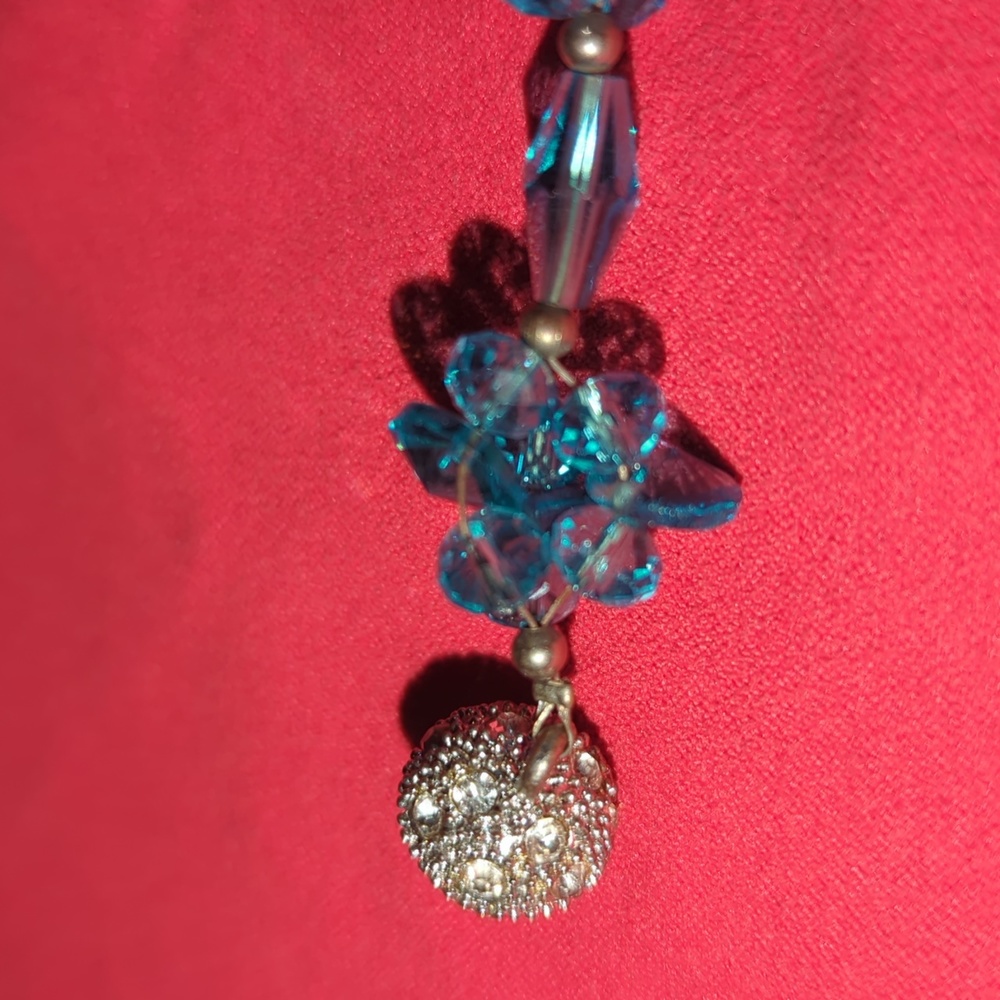 Magnetic Closure Bracelet - Picture 8 of 9